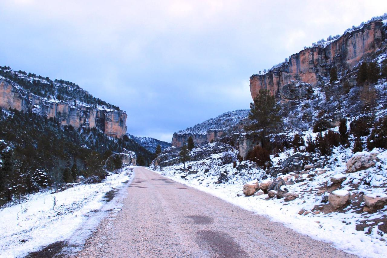 Casas Rurales Chon Alto Tajo เปราเลโคส เด ลาสตรูชัส ภายนอก รูปภาพ