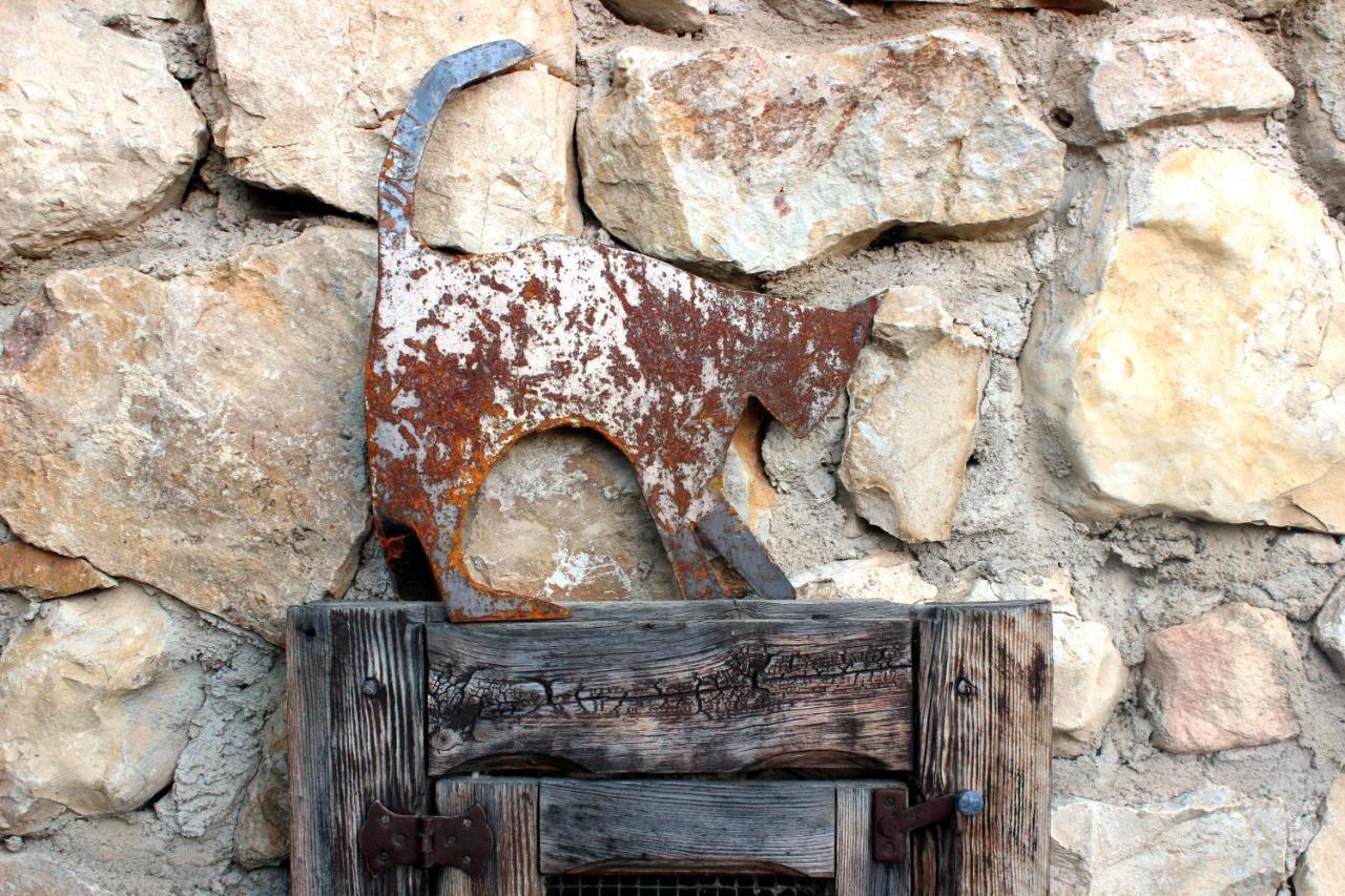 Casas Rurales Chon Alto Tajo เปราเลโคส เด ลาสตรูชัส ภายนอก รูปภาพ