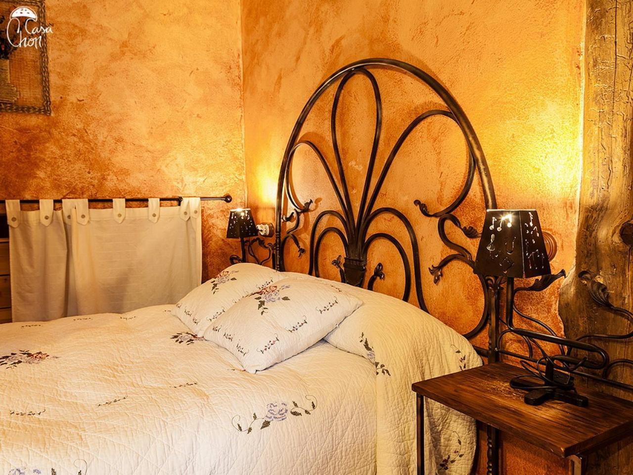 Casas Rurales Chon Alto Tajo เปราเลโคส เด ลาสตรูชัส ภายนอก รูปภาพ