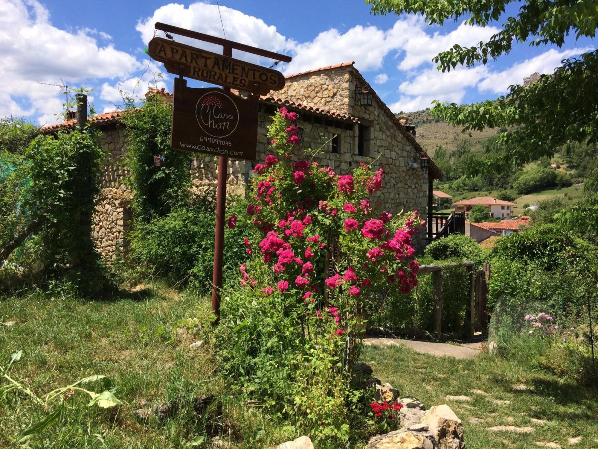 Casas Rurales Chon Alto Tajo เปราเลโคส เด ลาสตรูชัส ภายนอก รูปภาพ